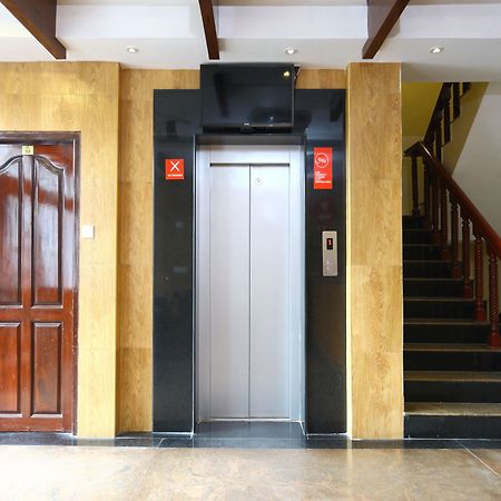 Oyo 094 Bussy St Prakasam Residency Hotel Pondicherry Bagian luar foto